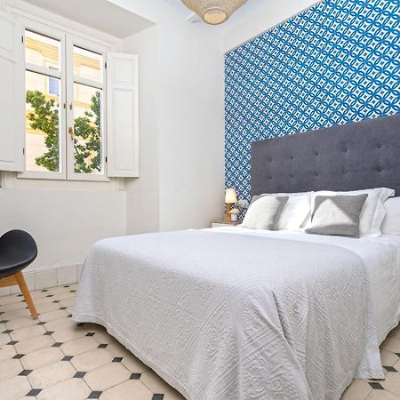 Genteel Home Cervantes Málaga Exteriör bild